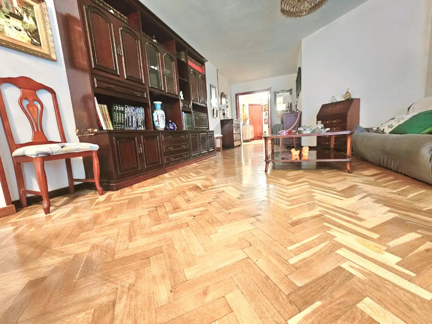 Pis en venda a Calle Reding, 8, La Malagueta - Monte Sancha Sala d'estar de Pis en venda en Málaga amb Calefacció, Parquet i Traster