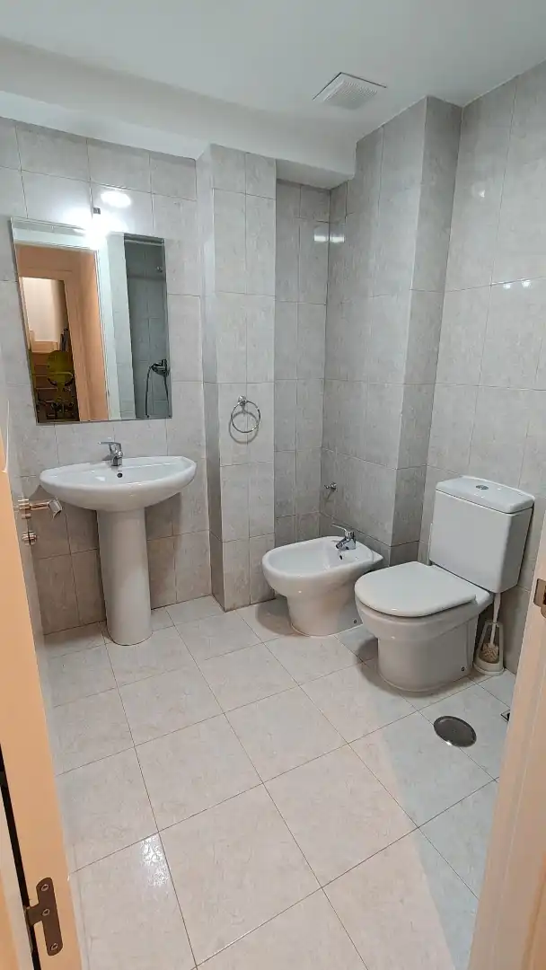 Maisonette zum Verkauf in Calle la Golondrina, 5, Villarejo de Salvanés Badezimmer von Maisonette zum Verkauf in Villarejo de Salvanés mit Klimaanlage, Terrasse und Balkon