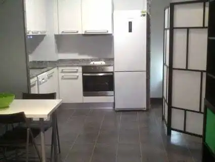 Flat for rent in Carrer de Sant Miquel, 10, Centre Kitchen of Flat for rent in Badalona with Air Conditioner and Balcony