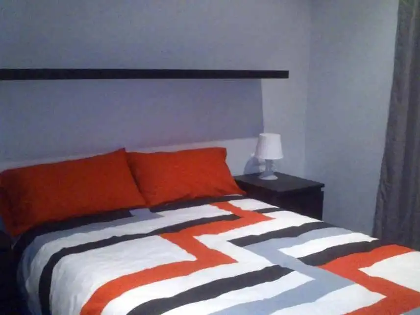 Flat for rent in Carrer de Sant Miquel, 10, Centre Bedroom of Flat for rent in Badalona with Air Conditioner and Balcony