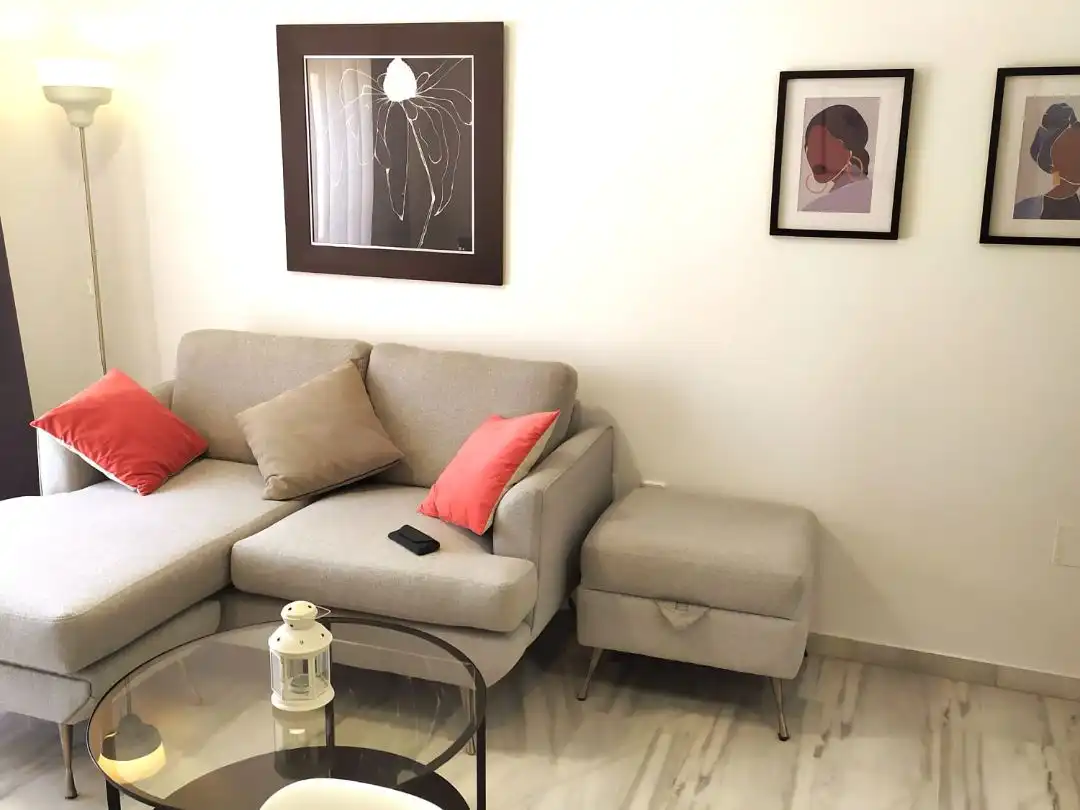 Apartamento de alquiler en Avenida del Arroyo de los Ángeles, 9, La Trinidad Sala de estar de Apartamento de alquiler en Málaga con Aire acondicionado, Calefacción y Amueblado