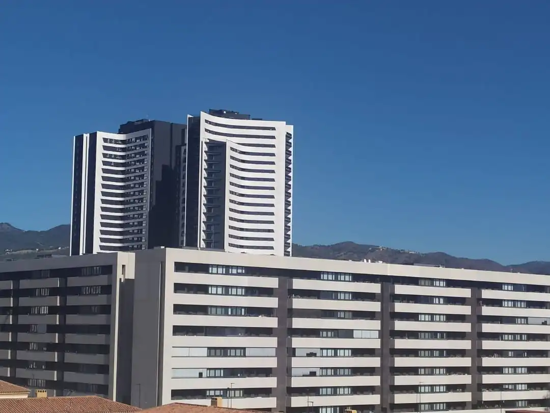 Apartamento de alquiler en Avenida del Arroyo de los Ángeles, 9, La Trinidad Vista exterior de Apartamento de alquiler en Málaga con Aire acondicionado, Calefacción y Amueblado