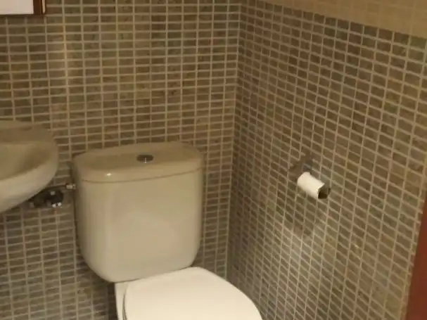 Flat for rent in Calle Luchana, 16, Guanarteme Bathroom of Flat for rent in Las Palmas de Gran Canaria with Furnished and Community parking