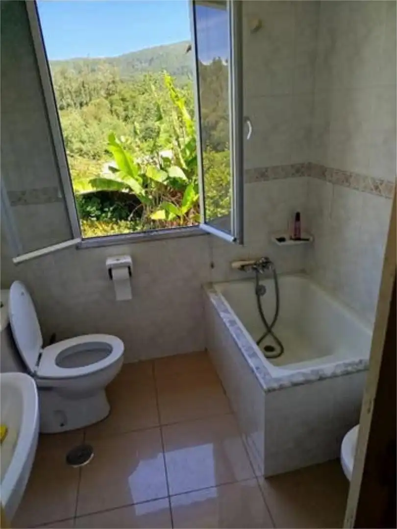 Flat for sale in Cedeira Bathroom of Flat for sale in Cedeira