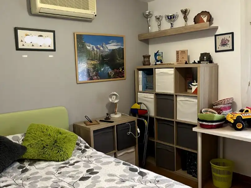 Piso en venta en Camino Alto de Toledo, 27, Olías del Rey Habitación de Piso en venta en Olías del Rey con Aire acondicionado, Calefacción y Jardín privado