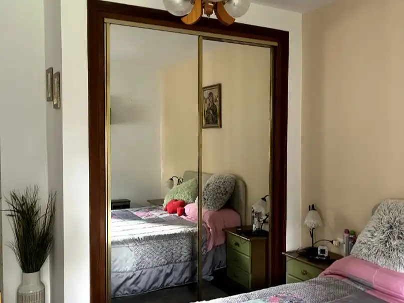 Piso en venta en Camino Alto de Toledo, 27, Olías del Rey Habitación de Piso en venta en Olías del Rey con Aire acondicionado, Calefacción y Jardín privado