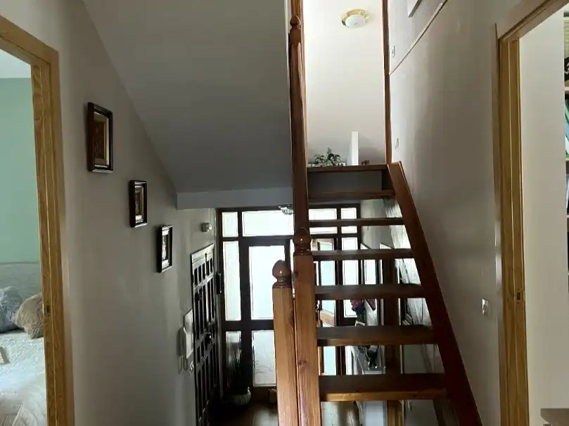 Piso en venta en Camino Alto de Toledo, 27, Olías del Rey Piso en venta en Olías del Rey con Aire acondicionado, Calefacción y Jardín privado
