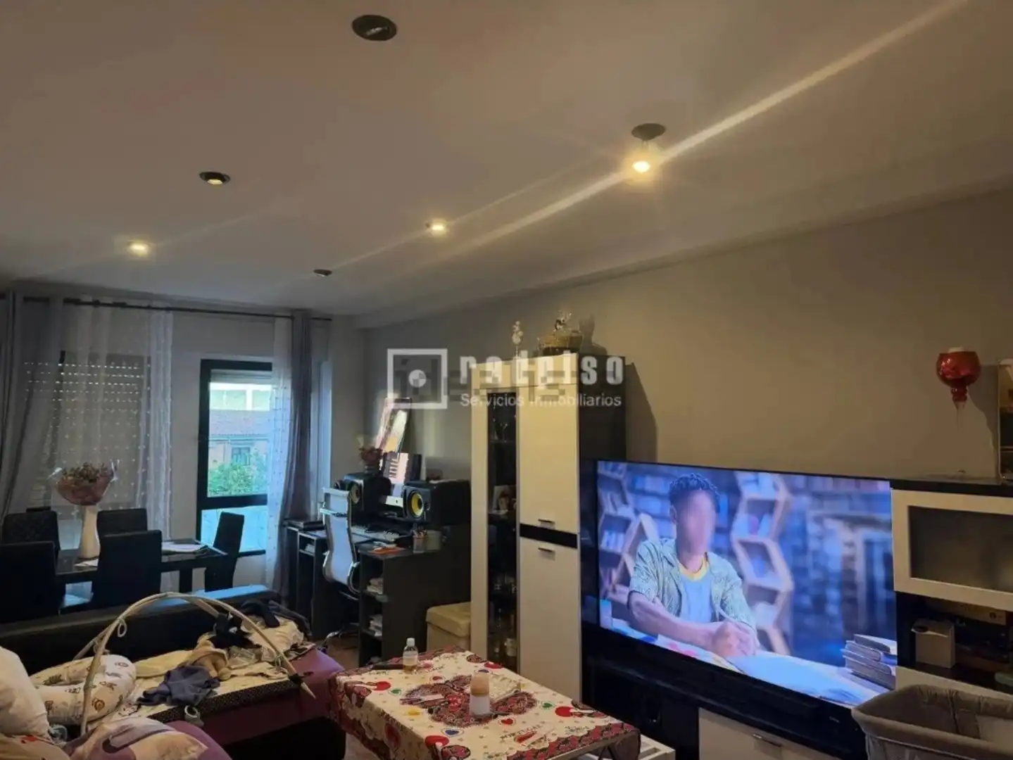 Flat for sale in Calle Comendador, 6, Centro Living room of Flat for sale in Azuqueca de Henares with Storage room, Furnished and Community parking