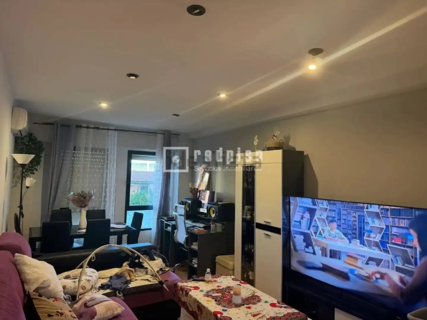 Flat for sale in Calle Comendador, 6, Centro Living room of Flat for sale in Azuqueca de Henares with Storage room, Furnished and Community parking