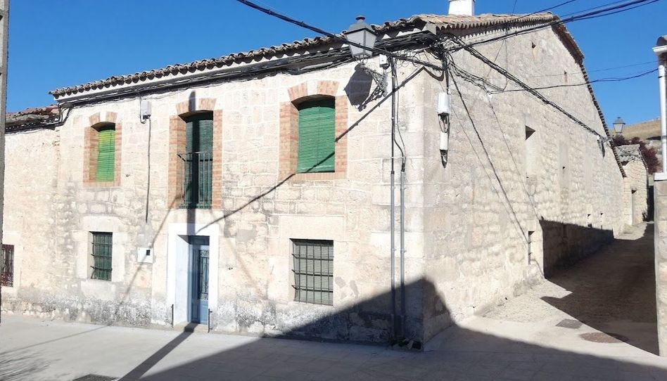 Casa adosada en venta en Calle Real, 29, Villasayas, Soria - imagen 1 Foto 1 de Casa adosada en venta en Calle Real, 29, Villasayas, Soria