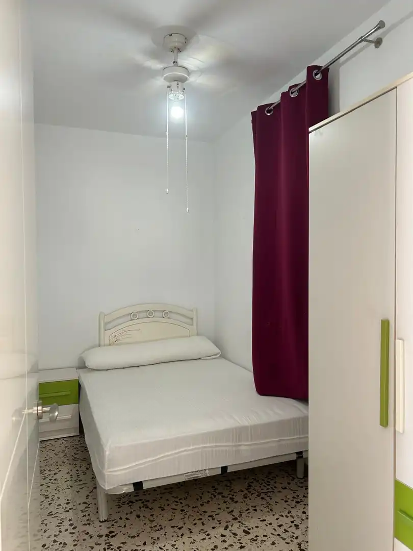 Schlafzimmer von Wohnungen zur Miete in Olivares mit Klimaanlage und Möbliert