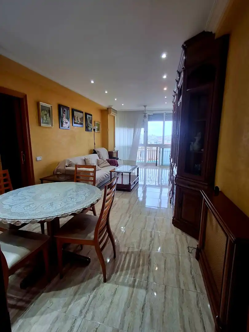 Sala d'estar de Pis en venda en  Barcelona Capital amb Balcó