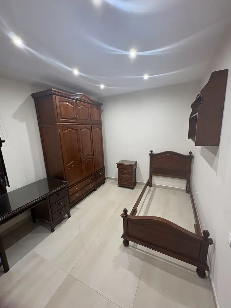 Casa adosada de alquiler en Camino de Zapata, 2, Mairena del Alcor Habitación de Casa adosada de alquiler en Mairena del Alcor