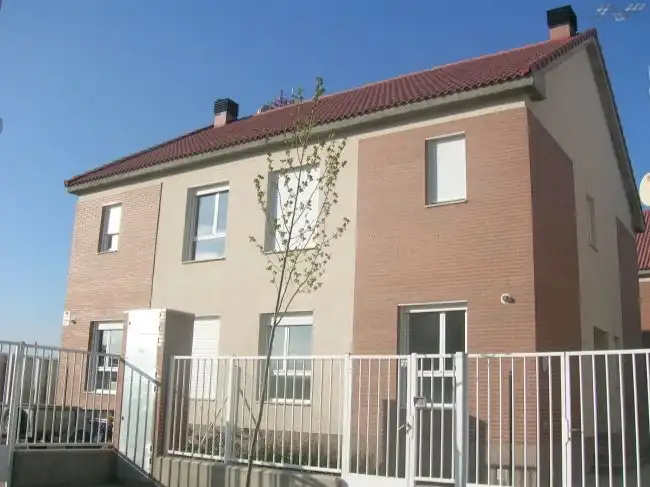 Casa o chalet en venta en Calle Don Quijote de la Mancha, 19, La Muela Vista exterior de Casa o chalet en venta en La Muela con Terraza