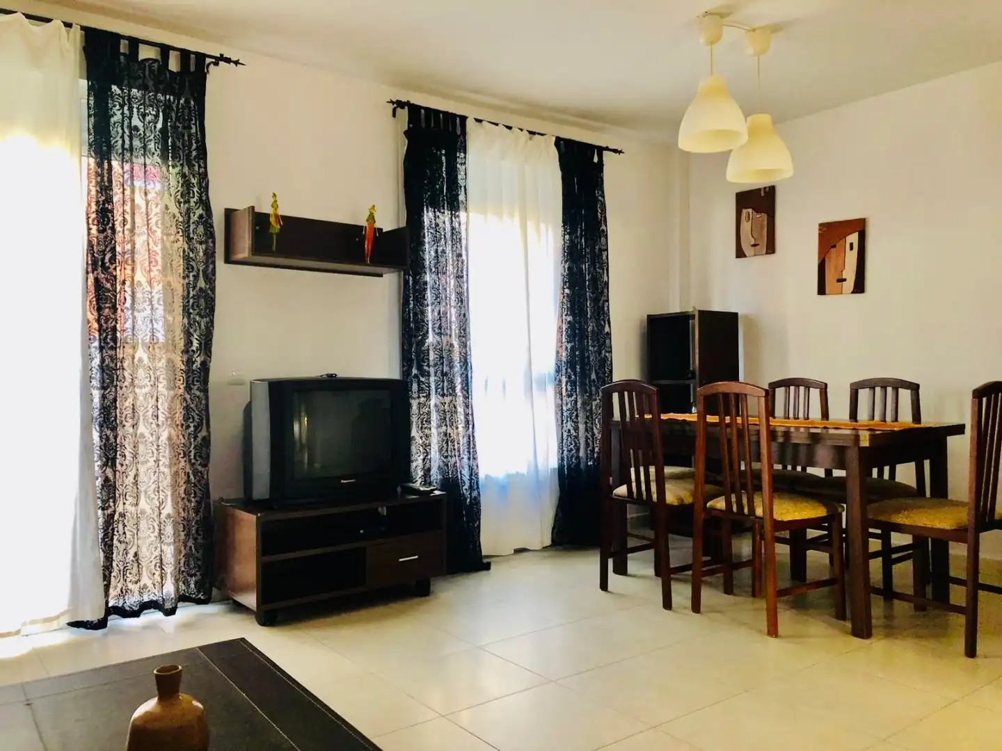 Casa o chalet en venta en Calle Don Quijote de la Mancha, 19, La Muela Sala de estar de Casa o chalet en venta en La Muela con Terraza