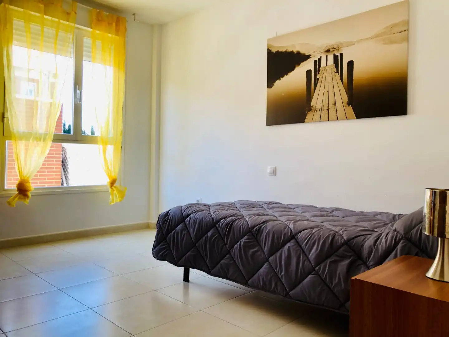 Casa o chalet en venta en Calle Don Quijote de la Mancha, 19, La Muela Habitación de Casa o chalet en venta en La Muela con Terraza
