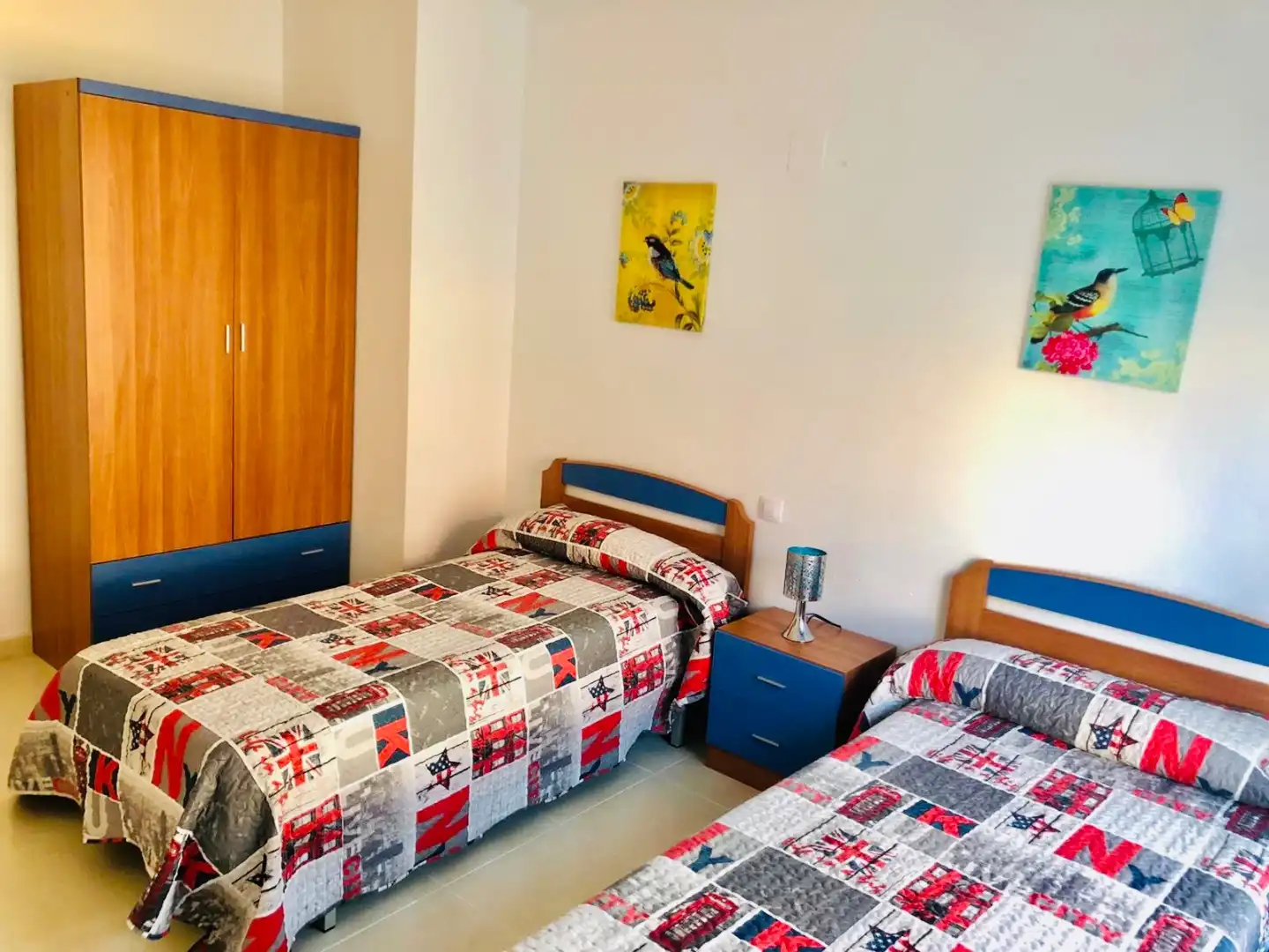 Casa o chalet en venta en Calle Don Quijote de la Mancha, 19, La Muela Habitación de Casa o chalet en venta en La Muela con Terraza