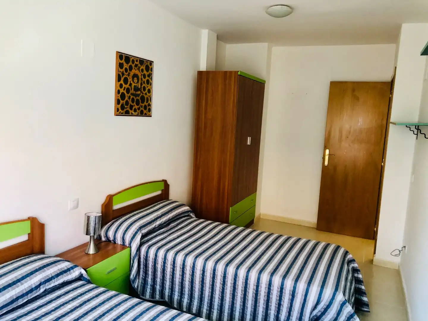 Casa o chalet en venta en Calle Don Quijote de la Mancha, 19, La Muela Habitación de Casa o chalet en venta en La Muela con Terraza