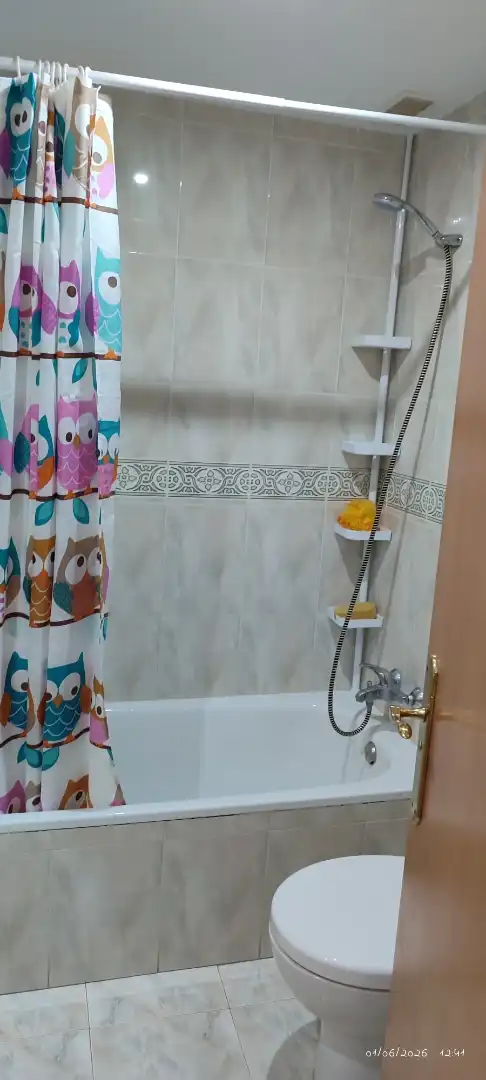 Flat for sale in Calle los Doctores, Pedanías Bathroom of Flat for sale in Teruel with Heating, Terrace and Storage room