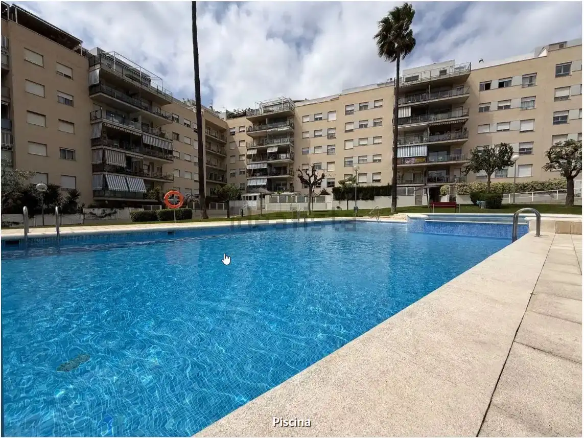 Wohnung zum Verkauf in Carrer Orenga, 54, Valterna Schwimmbecken von Wohnung zum Verkauf in Paterna mit Klimaanlage, Heizung und Parkett