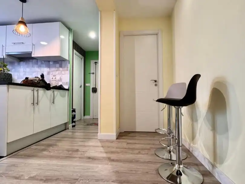 Pis en venda a Calle de Valdecanillas, 68, Simancas Pis en venda en Madrid amb Aire condicionat, Calefacció i Parquet
