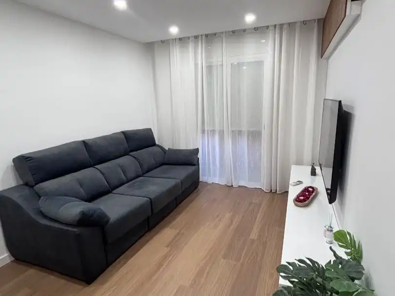 Wohnung zum Verkauf in Carrer de Sant Bonaventura, 4, La Llagosta Wohnzimmer von Wohnung zum Verkauf in La Llagosta mit Klimaanlage, Heizung und Parkett
