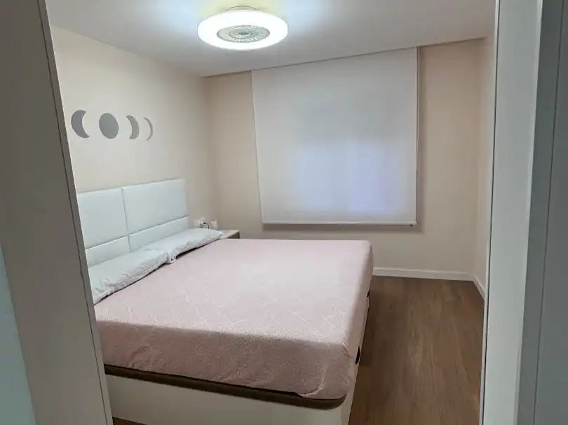 Wohnung zum Verkauf in Carrer de Sant Bonaventura, 4, La Llagosta Schlafzimmer von Wohnung zum Verkauf in La Llagosta mit Klimaanlage, Heizung und Parkett