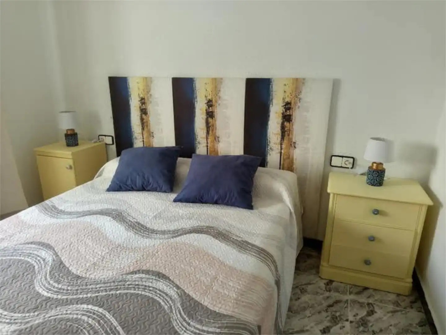 Flat for rent in Carmona Bedroom of Flat for rent in Carmona with Terrace and Storage room