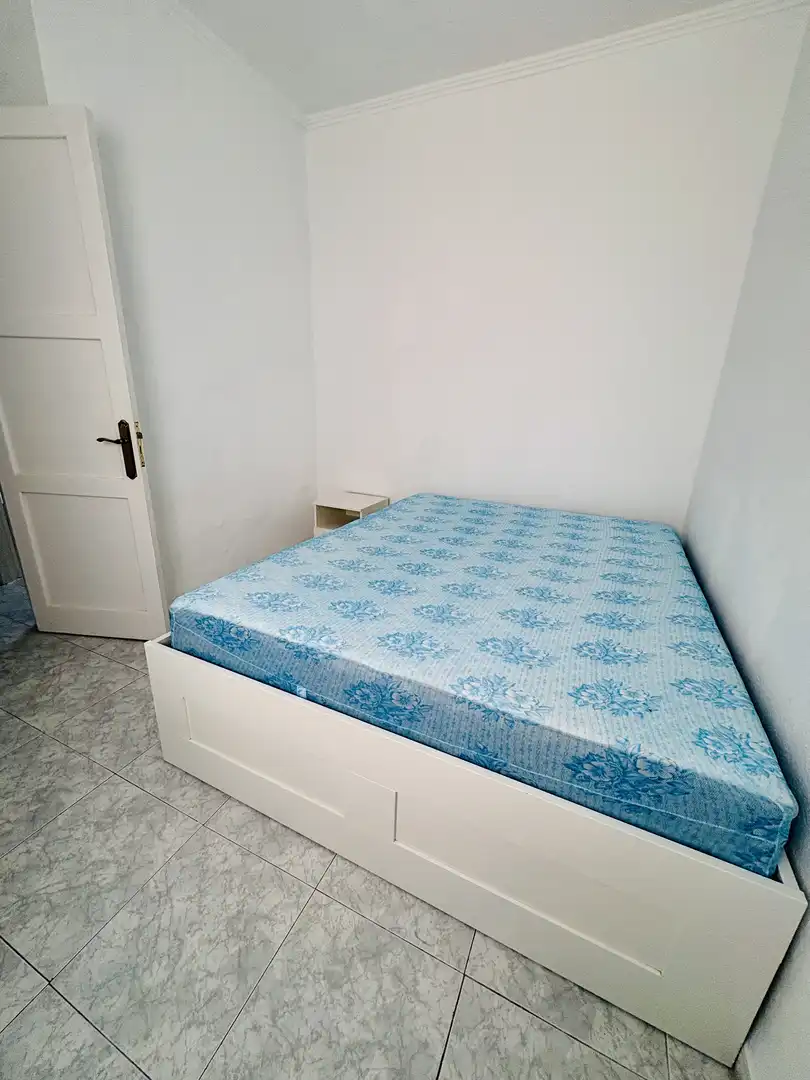 Pis de lloguer a Calle Enrique de Anaga, 33, La Salud Dormitori de Pis de lloguer en Santa Cruz de Tenerife amb Moblat