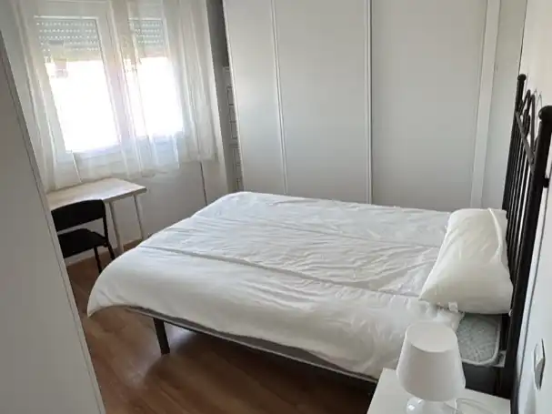 Flat for rent in Avenida Juan XXIII, 6, La Princesa Bedroom of Flat for rent in Málaga with Air Conditioner and Furnished