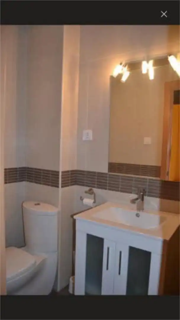 Bathroom of Flat for rent in Plasencia