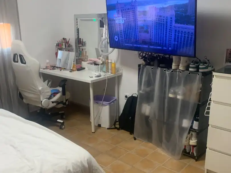 Dormitori de Pis en venda en Ciruelos amb Aire condicionat, Calefacció i Terrassa