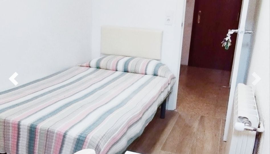 Room in Lloc Bloc Sant Jordi, 1e, Sant Pere i Sant Pau, Tarragona Capital - image 1 Photo 1 of Room in Lloc Bloc Sant Jordi, 1e, Sant Pere i Sant Pau, Tarragona Capital