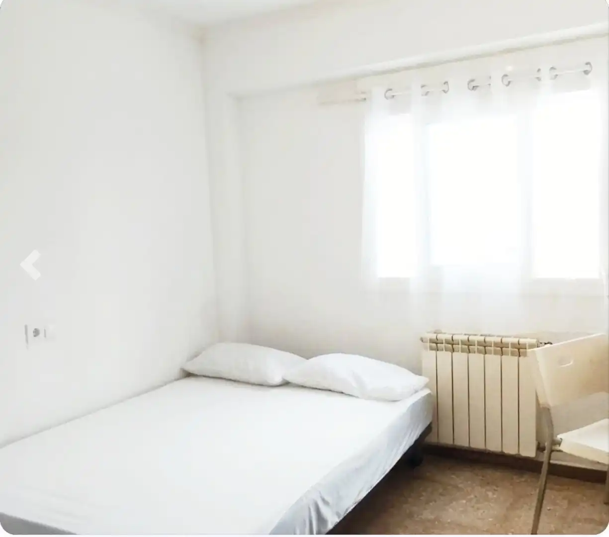 Room in Lloc Bloc Sant Jordi, Sant Pere i Sant Pau Bedroom of Flat for share in Tarragona with Heating, Furnished and Washing machine