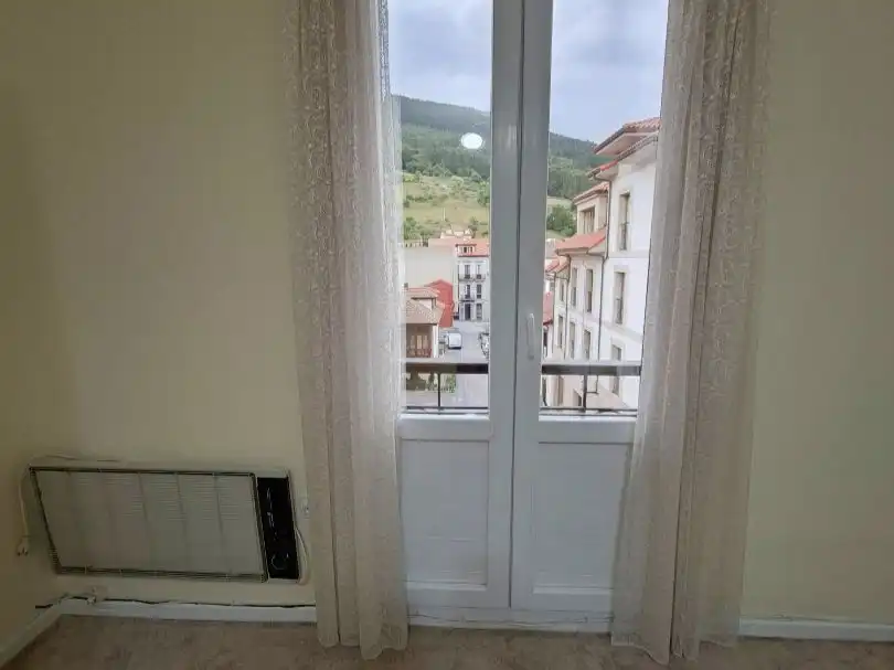 Balcony of Flat for rent in Salas  with Heating, Storage room and Furnished