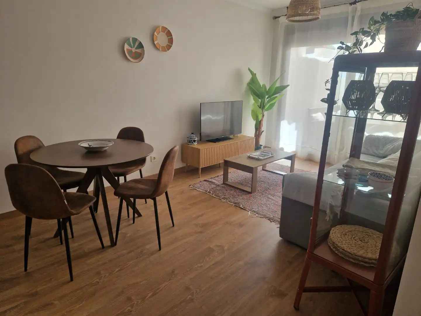 Living room of Flat for rent in Vera  with Air Conditioner, Heating and Parquet flooring
