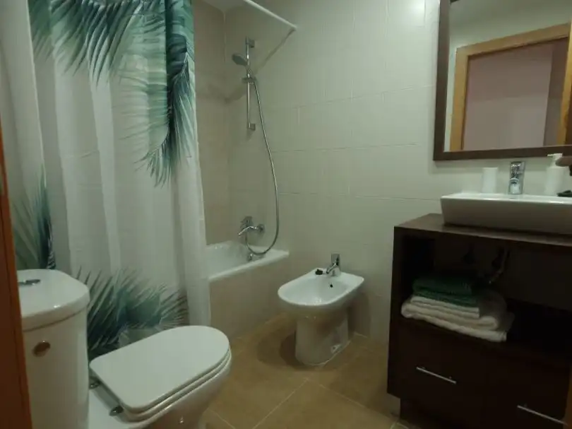 Bathroom of Flat for rent in Vera  with Air Conditioner, Heating and Parquet flooring