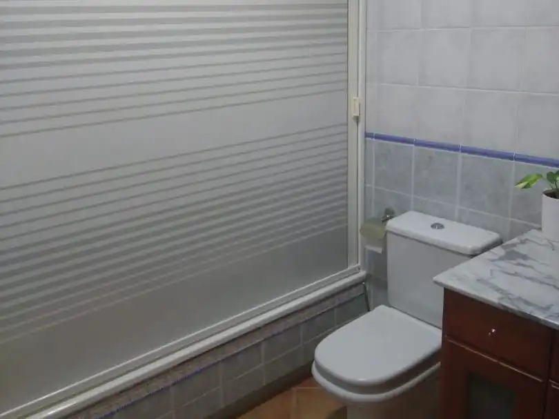 Flat for rent in Calle José María Munuera y Abadía, 9, Totana Bathroom of Flat for rent in Totana with Air Conditioner, Terrace and Furnished