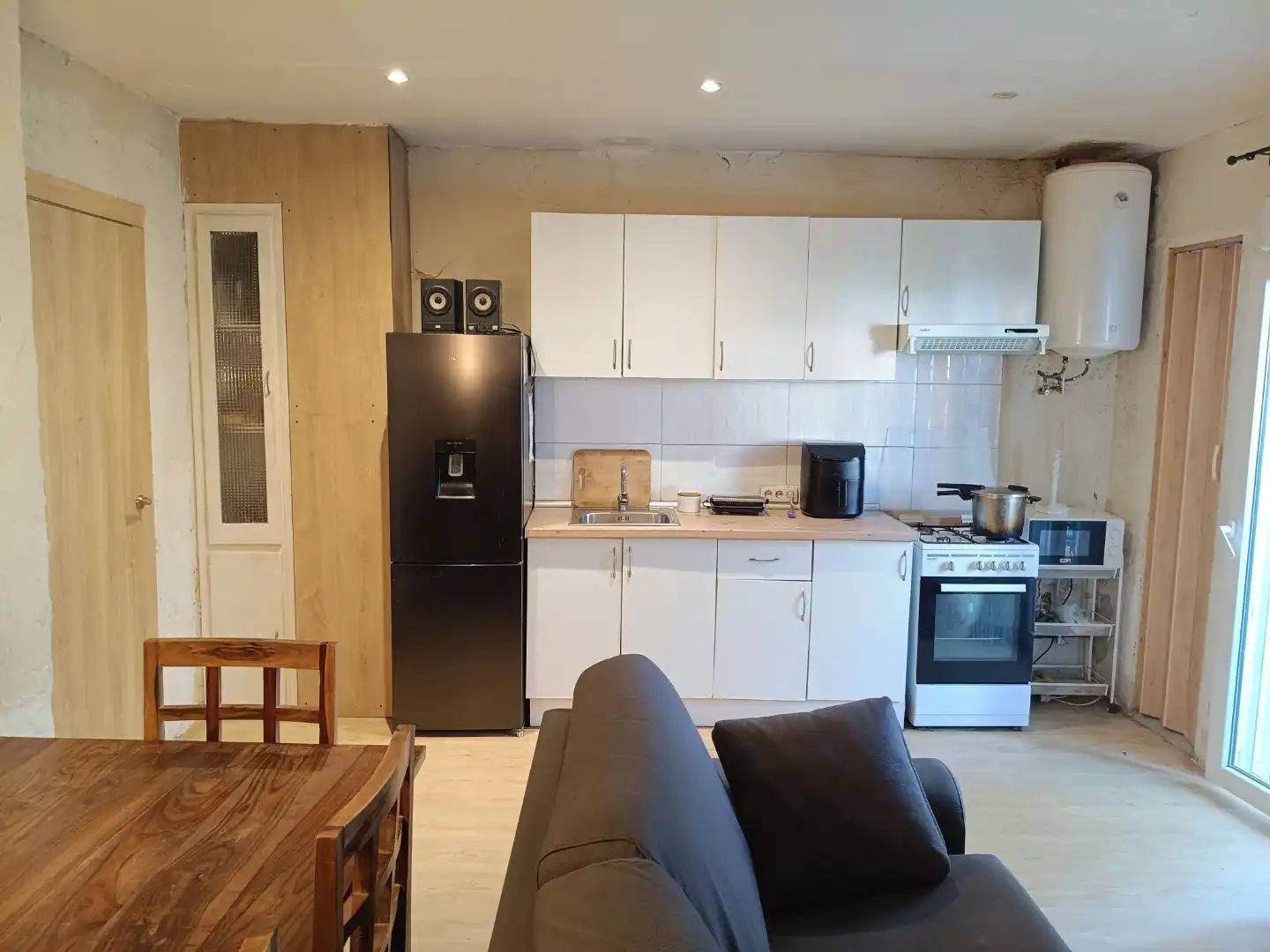 Wohnung zum Verkauf in Carrer Indústria, 9, Campdevànol Küche von Wohnung zum Verkauf in Campdevànol mit Terrasse und Balkon