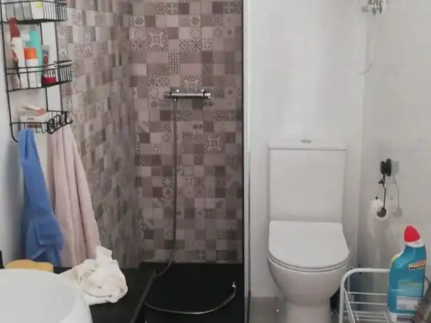 Apartamento de alquiler en Avenida de Los Europeos, 10, Los Europeos Baño de Apartamento de alquiler en Torrevieja