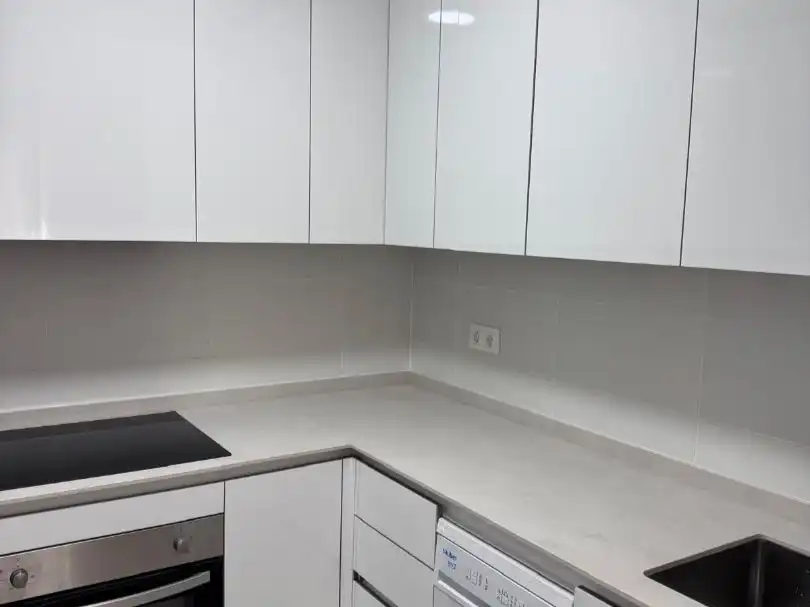 Flat for rent in Calle Honda, 10, Centro Kitchen of Flat for rent in Fuenlabrada with Storage room and Video intercom