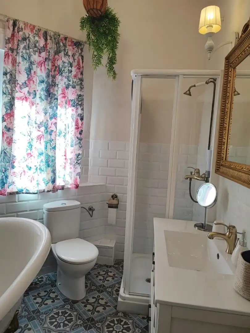 Baño de Piso de alquiler en  Córdoba Capital con Aire acondicionado