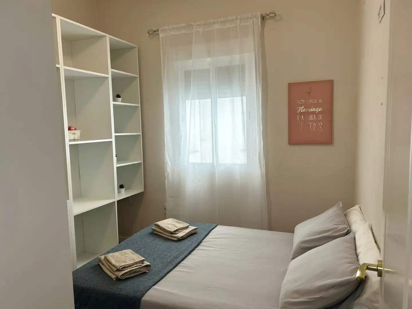 Habitación de Piso de alquiler en  Córdoba Capital con Aire acondicionado