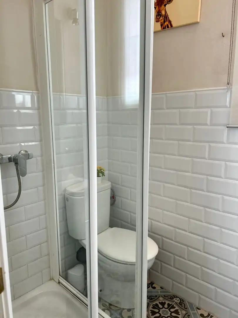 Baño de Piso de alquiler en  Córdoba Capital con Aire acondicionado