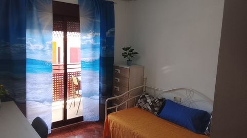 Habitación en Calle las Escuelas, 5, Desamparados - Hurchillo - Torremendo, Orihuela - imagen 2 Foto 2 de Habitación en Calle las Escuelas, 5, Desamparados - Hurchillo - Torremendo, Orihuela