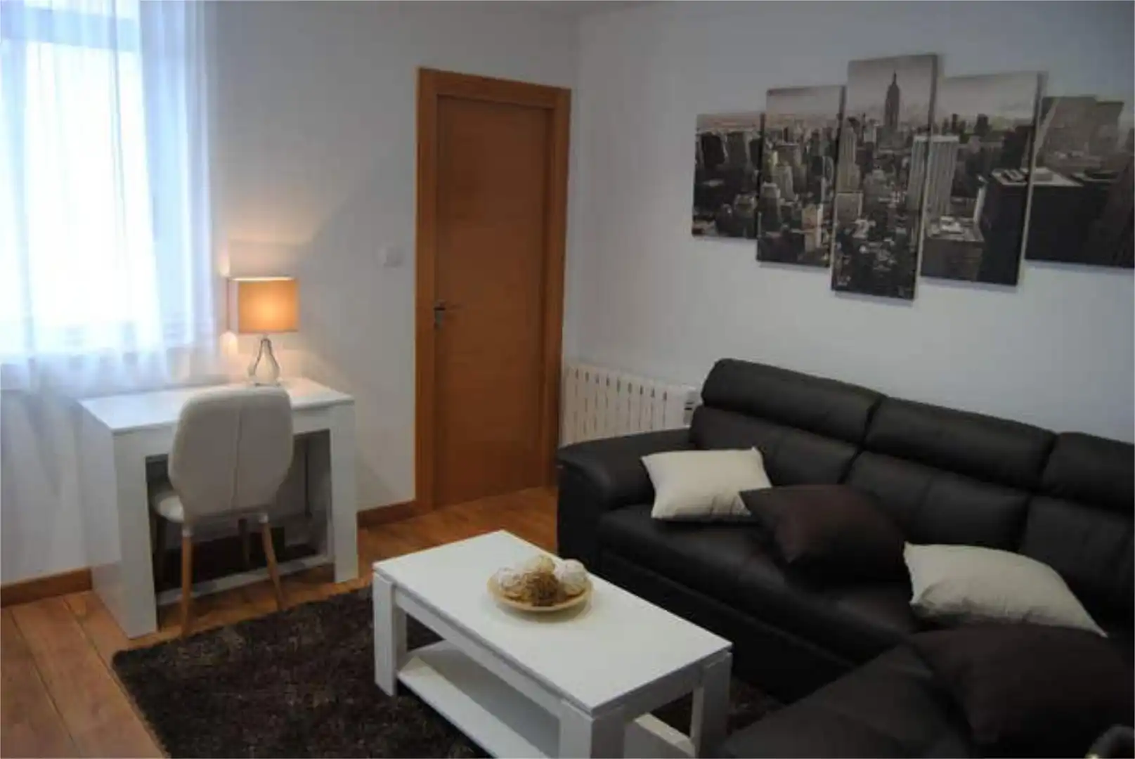 Flat for rent in Zona Ultramar Living room of Flat for rent in Ferrol with Heating, Private garden and Terrace