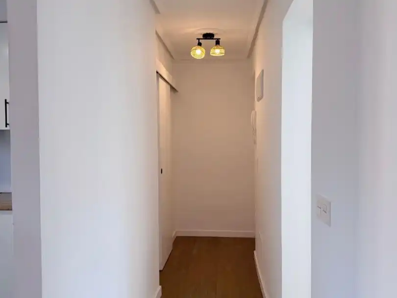 Flat for sale in Calle de la Amistad, Versalles Flat for sale in Avilés with Heating