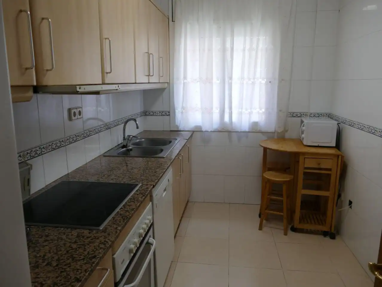 Piso de alquiler en Carrer de Gornals, 18, Centre Cocina de Piso de alquiler en Reus con Aire acondicionado, Calefacción y Terraza