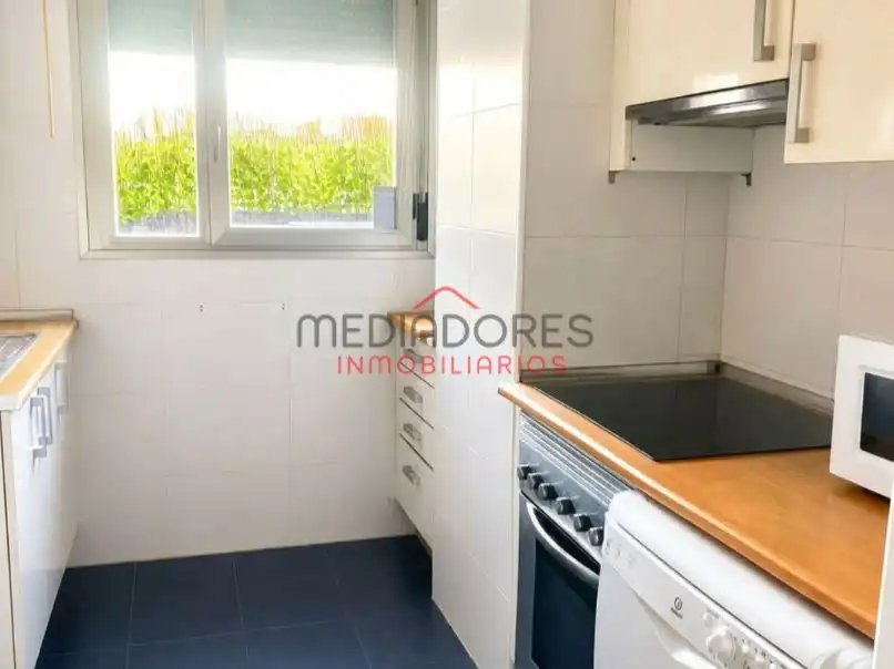 Flat for sale in Avenida de la Gran Vía del Sureste, 40, Ensanche de Vallecas - La Gavia Kitchen of Flat for sale in Madrid with Heating, Private garden and Parquet flooring