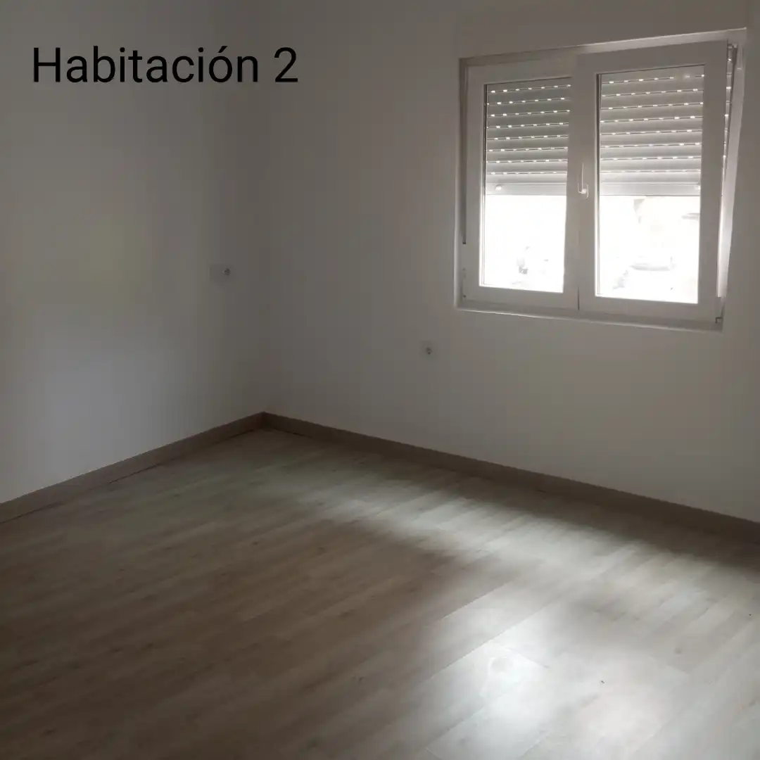 Piso de alquiler en Avenida la Vega, San Martín del Rey Aurelio Habitación de Piso de alquiler en San Martín del Rey Aurelio